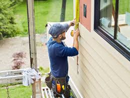 Best Insulated Siding Installation  in Tomahawk, WI